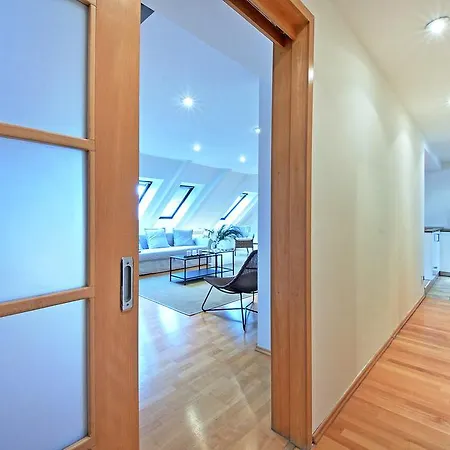 Апартаменты Charles Square Duplex Прага